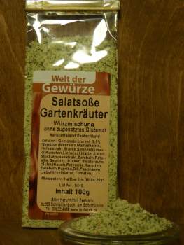 Salatsoße Gartenkräuter
