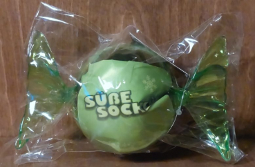 Süße Socken, grün schwarz gestreift, Größe 41 -  45