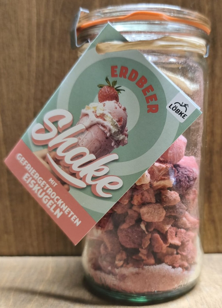 Erdbeer Shake mit gefriergetrockneten Eiskugeln, 35g