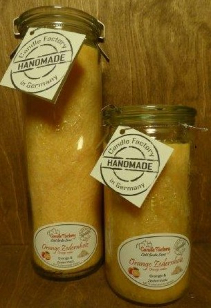 Kerze "Orange Zedernholz" klein